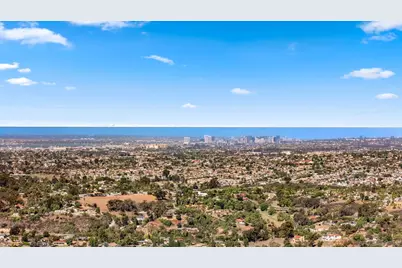  363 Surrey Dr, Bonita, CA 91902 - Photo 21