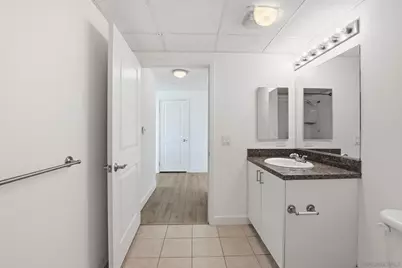  1080 Park Blvd #807, San Diego, CA 92101 - Photo 11