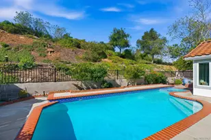 2121 Emberwood Way, Escondido, CA 92029 - Photo 21