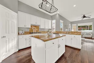 10109 Prairie Fawn Dr, San Diego, CA 92127 - Photo 11