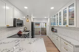 3320 Caminito Eastbluff, La Jolla, CA 92037 - Photo 11