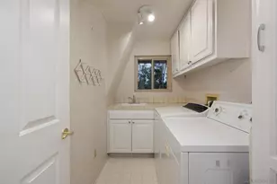 10575 Spruce Grove Ave, San Diego, CA 92131 - Photo 21