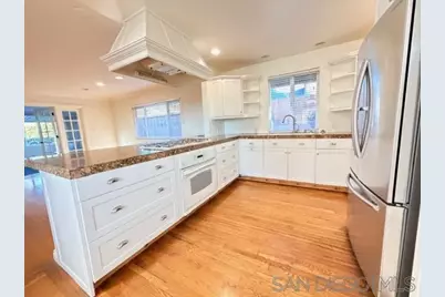  6142 Romany Dr, San Diego, CA 92120 - Photo 7