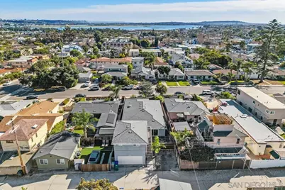  2152 Emerald St, San Diego, CA 92109 - Photo 41