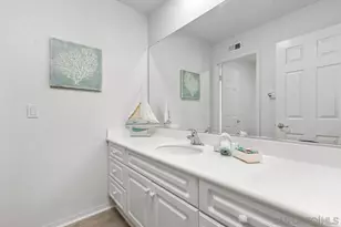 475 Taylor Dr, Oceanside, CA 92056 - Photo 5