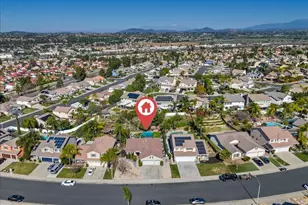 32764 Freesia Way, Temecula, CA 92592 - Photo 3