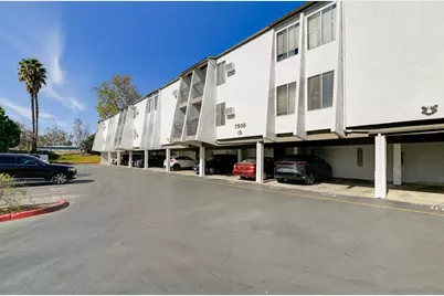  7508 Parkway Dr #102, La Mesa, CA 91942 - Photo 1