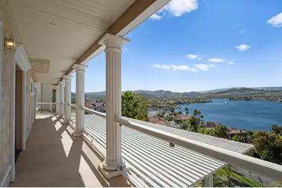  22564 Inspiration Pt, Canyon Lake, CA 92587 - Photo 11