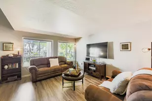 5059 La Cuenta Dr, San Diego, CA 92124 - Photo 7