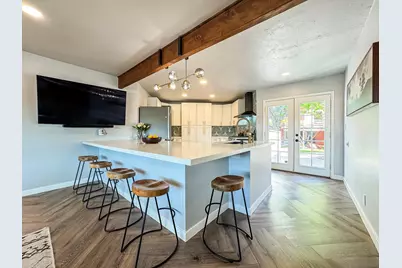  5011 E E Mountain View Dr, San Diego, CA 92116 - Photo 5