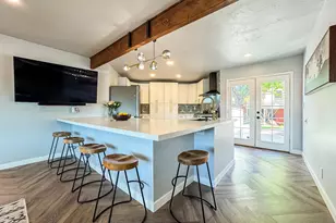 5011 E Mountain View Dr, San Diego, CA 92116 - Photo 5