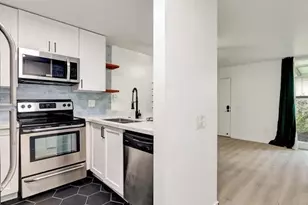 1124 Eureka St, San Diego, CA 92110 - Photo 11