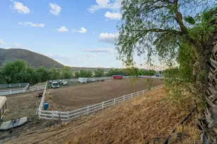 30920 Palm Ave, Hemet, CA 92543 - Photo 33