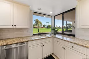 86 Sunrise, Rancho Mirage, CA 92270 - Photo 15