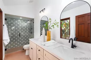 8662 Villa La Jolla Dr, La Jolla, CA 92037 - Photo 15