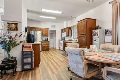  525 W El Norte Parkway #75, Escondido, CA 92026 - Photo 11