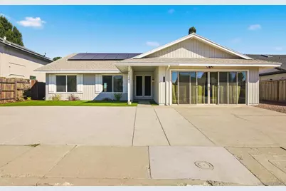  4224 Governor Dr, San Diego, CA 92122 - Photo 5