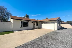 896 Salina St, El Cajon, CA 92020 - Photo 1