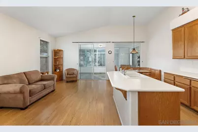  1027 Honeysuckle Dr, San Marcos, CA 92078 - Photo 5