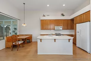 1027 Honeysuckle Dr, San Marcos, CA 92078 - Photo 7