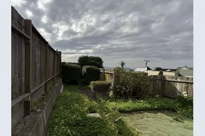  2537 Pacheco St, San Francisco, CA 94116 - Photo 29