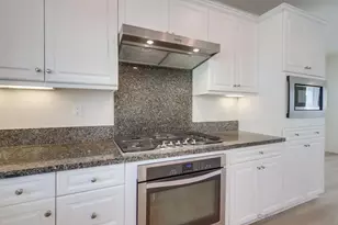 6012 Village Center Loop Rd, San Diego, CA 92130 - Photo 3