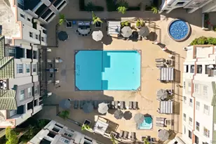 9253 Regents Rd, La Jolla, CA 92037 - Photo 1