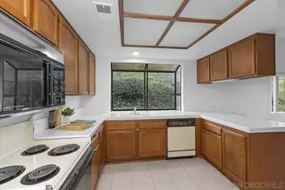  28192 Alava, Mission Viejo, CA 92692 - Photo 17