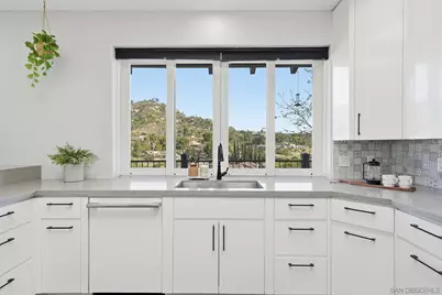  9610 Vista Del Sol, Spring Valley, CA 91977 - Photo 17