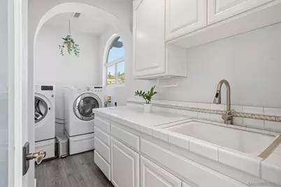  9610 Vista Del Sol, Spring Valley, CA 91977 - Photo 57