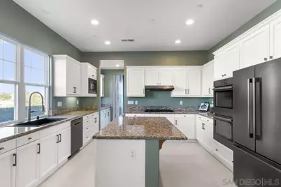  310 Highland Oaks, Fallbrook, CA 92028 - Photo 9