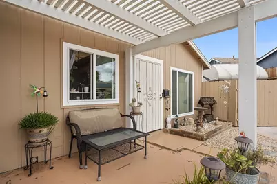  9948 Kincaid St, Santee, CA 92071 - Photo 5
