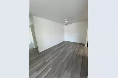  521 Sandalwood Pl #8, Escondido, CA 92027 - Photo 5