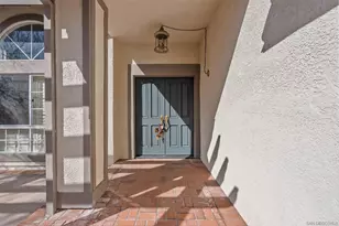 28885 Shadow Valley Ln, Santa Clarita, CA 91390 - Photo 7