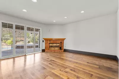  28885 Shadow Valley Ln, Santa Clarita, CA 91390 - Photo 25