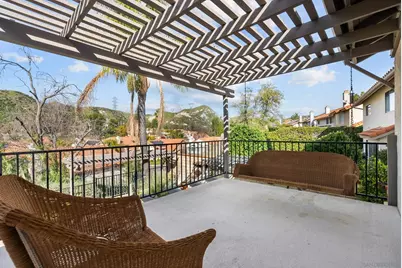  28885 Shadow Valley Ln, Santa Clarita, CA 91390 - Photo 49