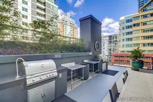 425 W Beech St, San Diego, CA 92101 - Photo 19