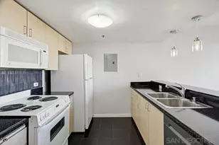 425 W Beech St, San Diego, CA 92101 - Photo 7