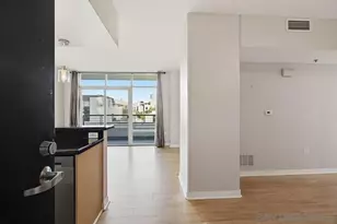 425 W Beech St, San Diego, CA 92101 - Photo 5