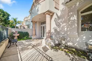 5380 Renaissance Ave, San Diego, CA 92122 - Photo 13