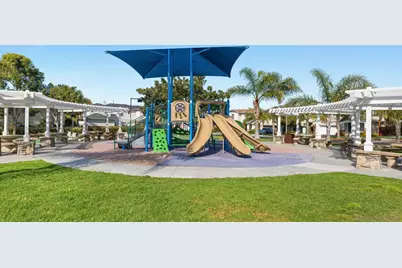  605 Seaward, Carlsbad, CA 92011 - Photo 15