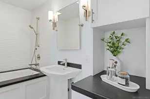 2742 Glasgow Dr, Carlsbad, CA 92010 - Photo 37