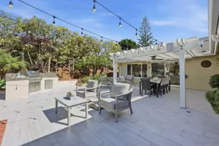 2742 Glasgow Dr, Carlsbad, CA 92010 - Photo 45