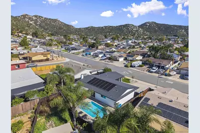  10252 Santana Street, Santee, CA 92071 - Photo 5