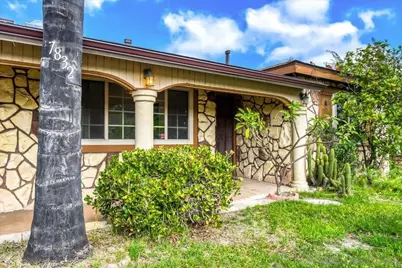  7832 Hunthaven Rd, San Diego, CA 92114 - Photo 3