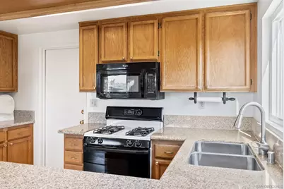  10811 Susie Place, Santee, CA 92071 - Photo 19