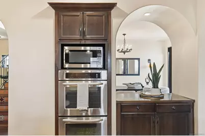  258 H Ave, Coronado, CA 92118 - Photo 13