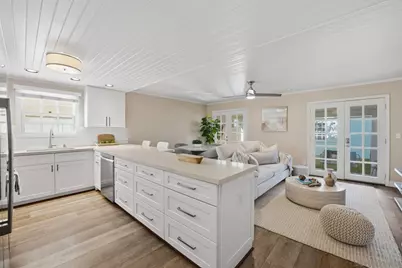  868 A Ave, Coronado, CA 92118 - Photo 11