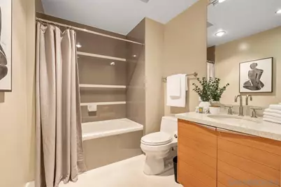  1325 Pacific Hwy #706, San Diego, CA 92101 - Photo 21