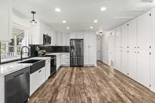 14280 Resava Ln, Valley Center, CA 92082 - Photo 11